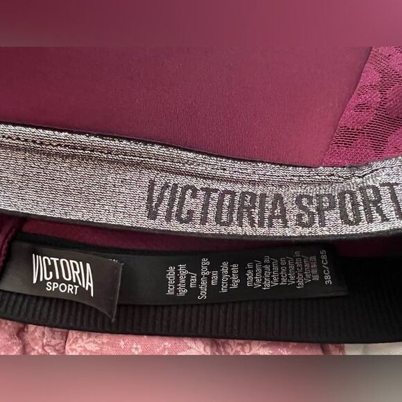 Victoria's Secret Burgundy Sports Bra - Picture 2 of 3